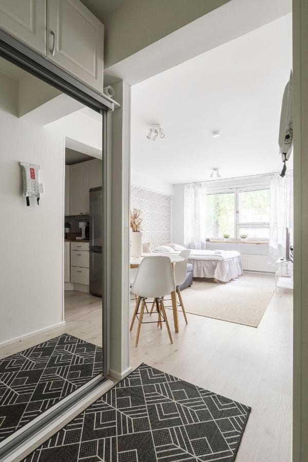 "Pieni Verka" - Homelike 1Br Apartment Next To Restaurants Tampere Kültér fotó